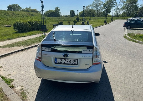 Toyota Prius cena 35000 przebieg: 302000, rok produkcji 2009 z Zamość małe 154